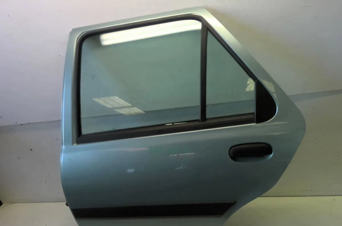 Porte arrière gauche Ford FIESTA IV (JA_, JB_) 1.3 i (1995-2002) occasion