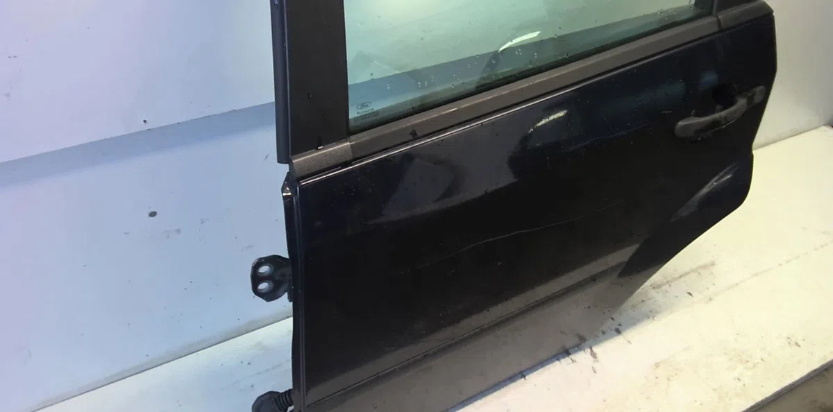 Porte arrière gauche Ford FIESTA V (JH_, JD_) 1.3 (2001-2008) 3 portes occasion
