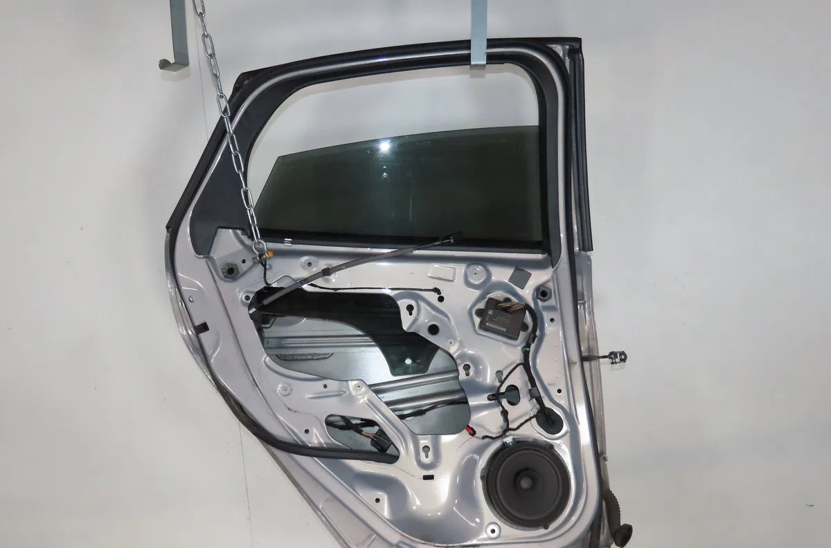 Porte arrière gauche Ford FOCUS III 1.6 tdci (2010-2017) occasion