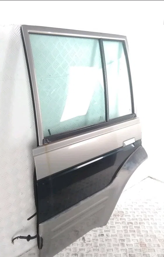 Porte arrière gauche Hyundai GALLOPER II (JK-01) 2.5 td intercooler (1998-2003) 5 portes occasion
