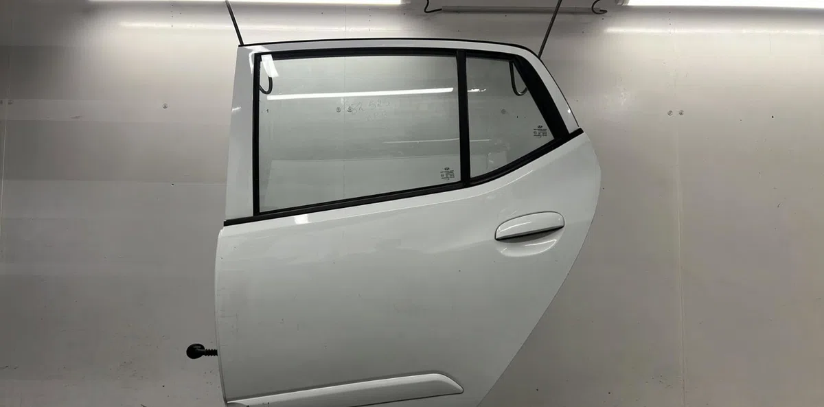 Porte arrière gauche HYUNDAI I 10 1 PHASE 2 occasion
