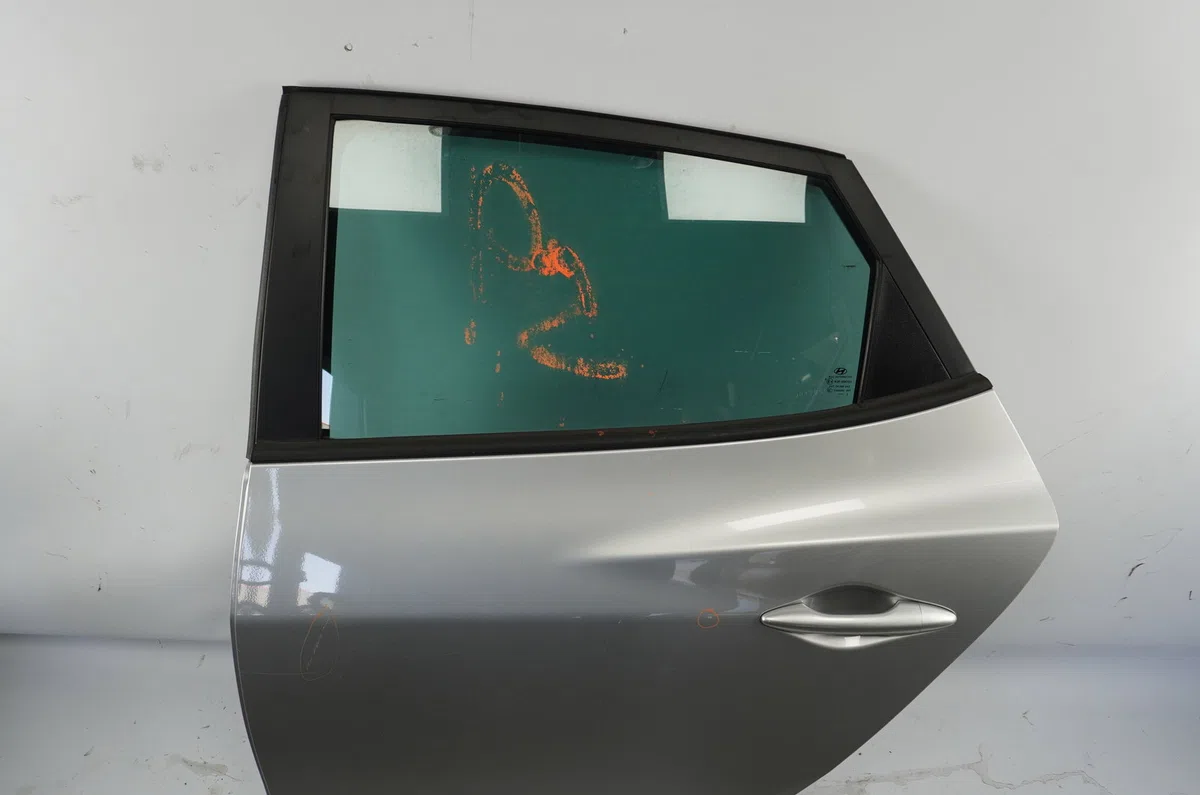 Porte arrière gauche Hyundai Ix35 (LM, EL, ELH) 1.6 (2010) occasion