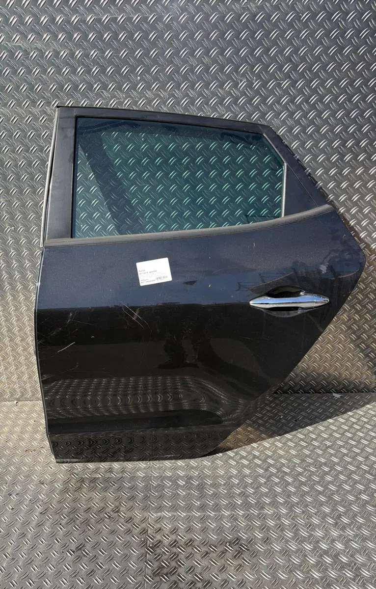Porte arrière gauche Hyundai Ix35 (LM, EL, ELH) 1.7 crdi (2010) 5 portes occasion
