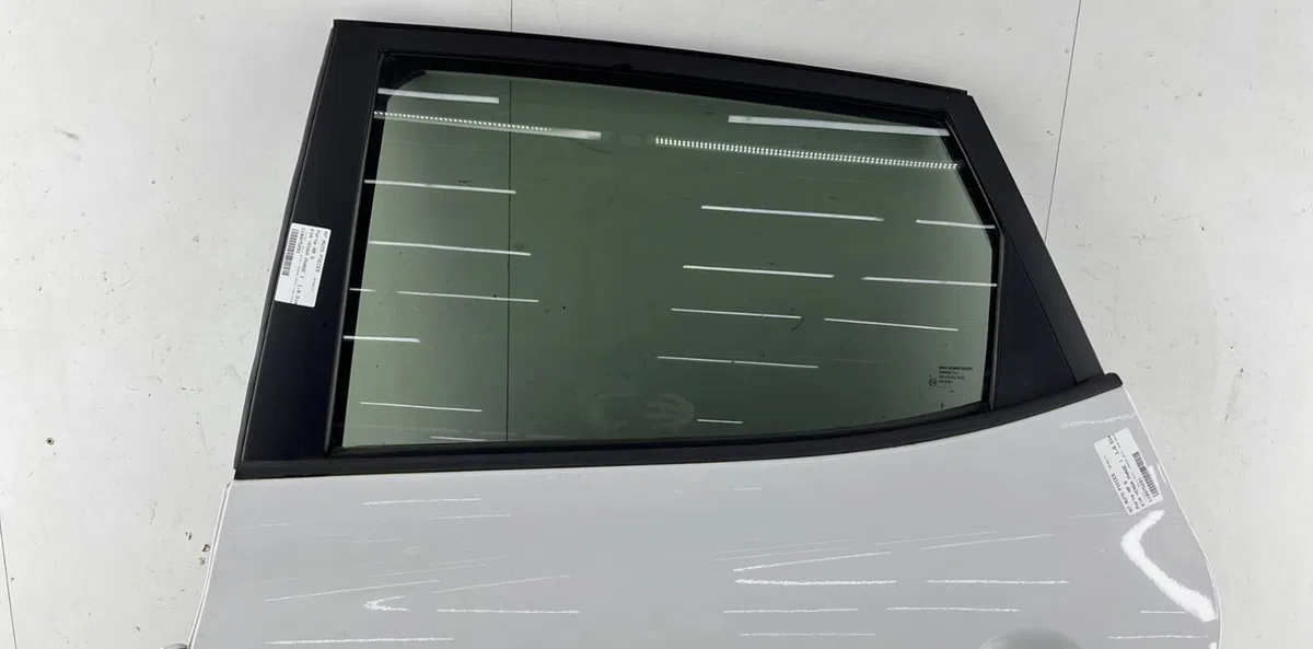 Porte arrière gauche KIA VENGA PHASE 1 occasion