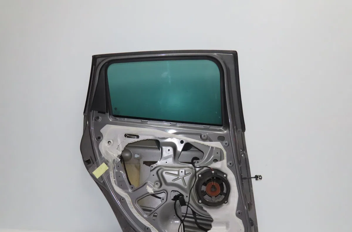 Porte arrière gauche Lancia DELTA III (844_) 1.6 d multijet (844.axc11, 844.axc1a) (2008-2014) 5 portes occasion