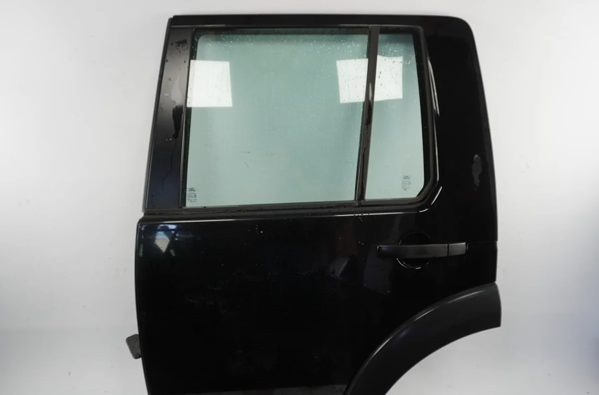 Porte arrière gauche Land rover DISCOVERY III (L319) 2.7 td 4x4 (2004-2009) occasion