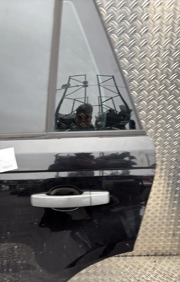 Porte arrière gauche Land rover RANGE ROVER SPORT I (L320) 4.2 4x4 (2005-2013) occasion
