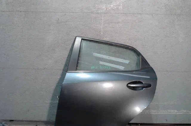 Porte arrière gauche MAZDA 2 2 2 2 PHASE 1 occasion