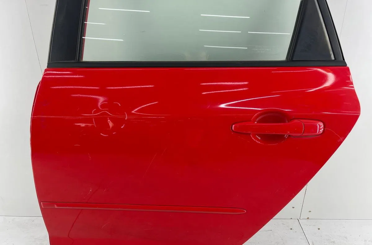 Porte arrière gauche MAZDA 3 1 PHASE 2 occasion