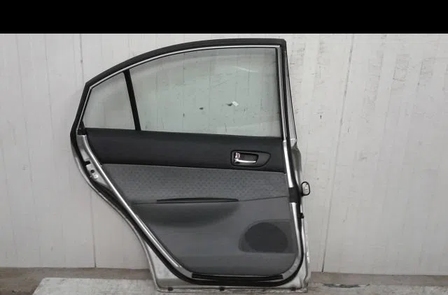 Porte arrière gauche Mazda 6 Hatchback (GG) 1.8 (2002-2007) 5 portes occasion