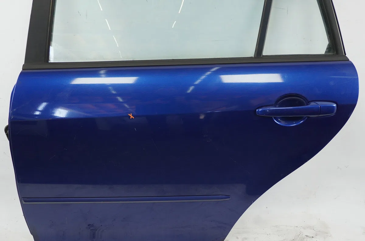 Porte arrière gauche Mazda 6 Hatchback (GG) 2.0 (gges) (2002-2007) occasion