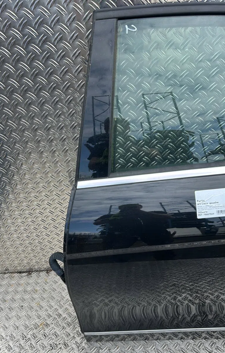 Porte arrière gauche Mercedes-benz CLASSE C (W204) C 180 cgi (204.049) (2007-2014) occasion