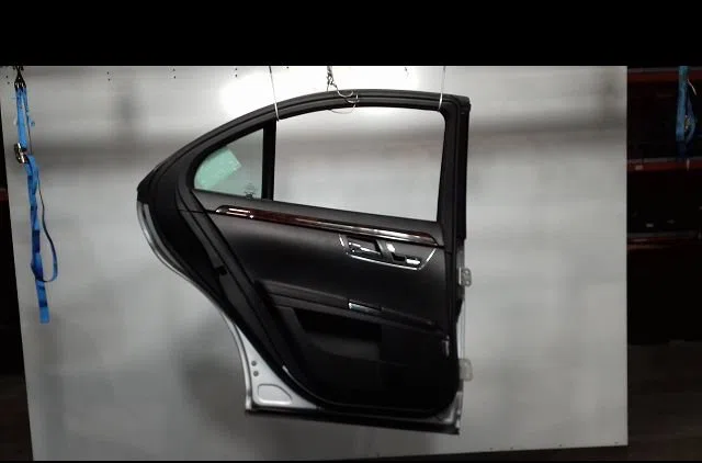 Porte arrière gauche Mercedes-benz CLASSE S (W221) S 320 cdi (221.022, 221.122) (2005-2009) occasion