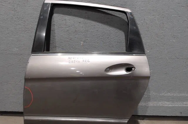 Porte arrière gauche MERCEDES CLASSE B 245 CLASSE B 245 PHASE 1 occasion