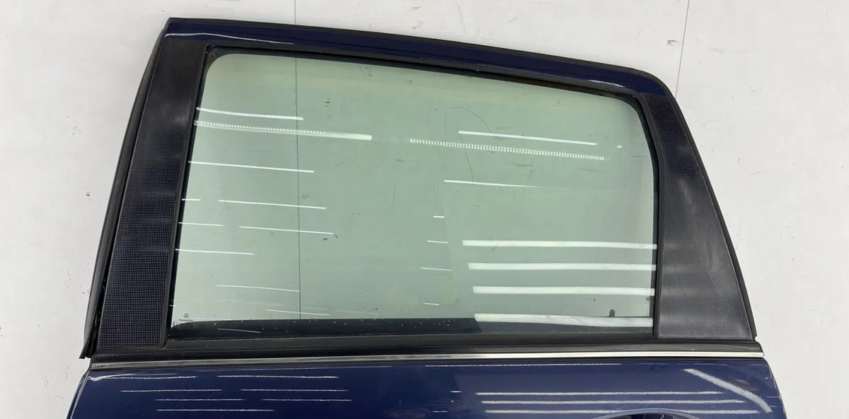 Porte arrière gauche MERCEDES CLASSE B 245 PHASE 1 occasion