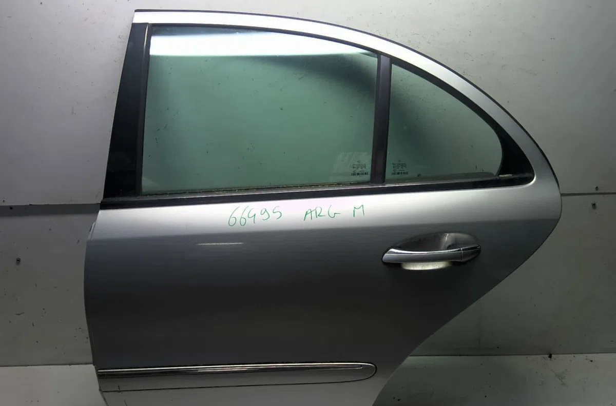 Porte arrière gauche MERCEDES CLASSE E 211 PHASE 1 occasion