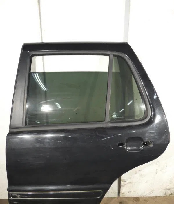 Porte arrière gauche MERCEDES CLASSE M 163 PHASE 2 occasion