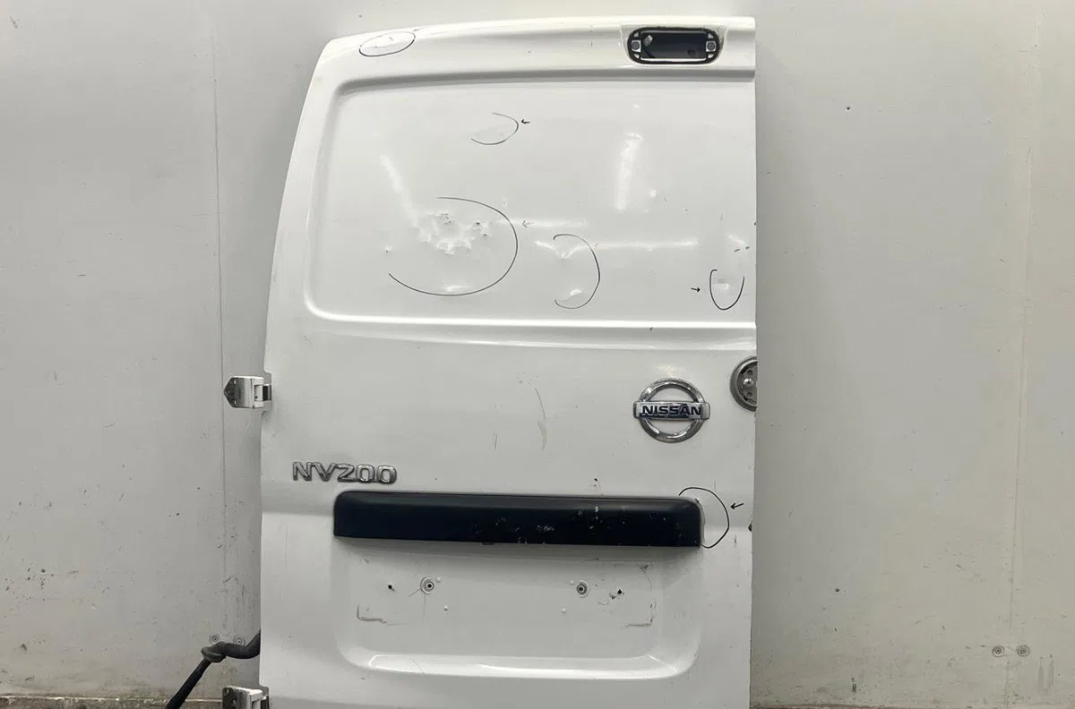 Porte arrière gauche NISSAN NV200 occasion