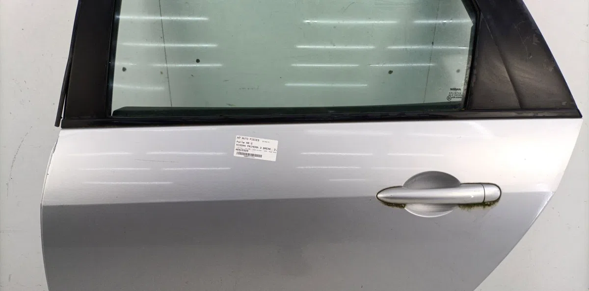 Porte arrière gauche NISSAN PRIMERA 3 BREAK occasion