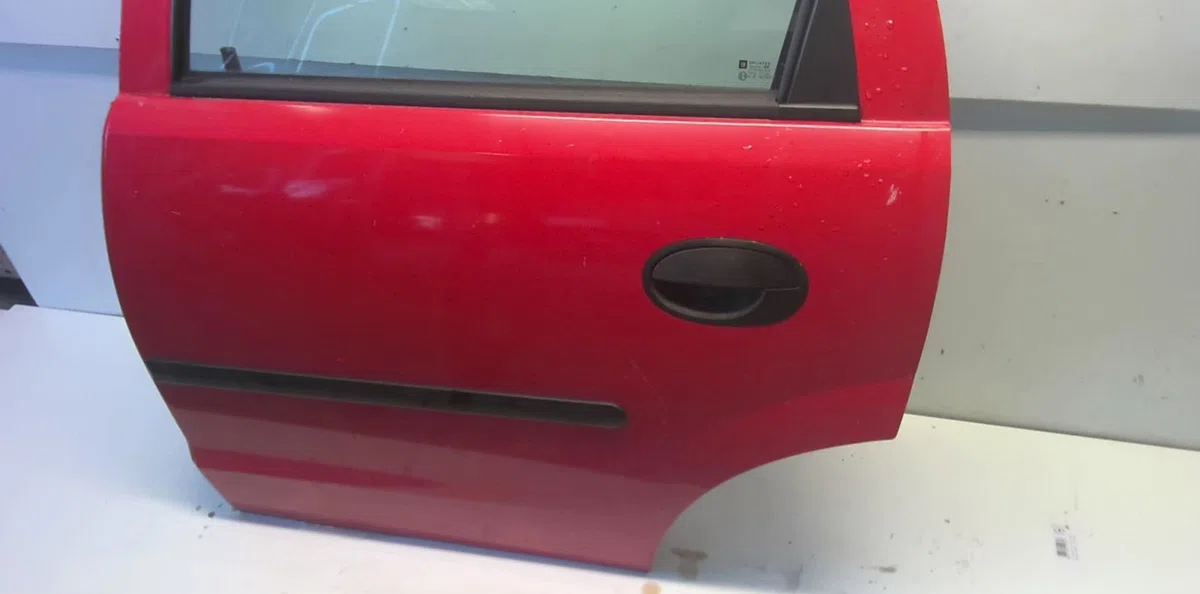 Porte arrière gauche Opel CORSA C (X01) 1.0 (f08, f68) (2000-2003) occasion