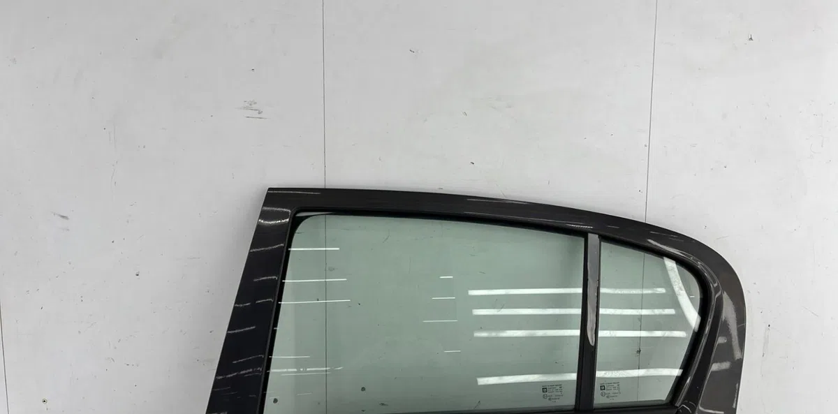Porte arrière gauche OPEL CORSA D PHASE 2 occasion