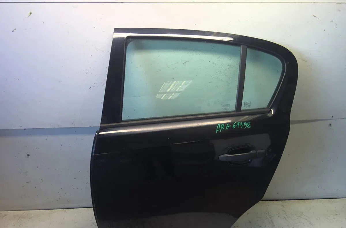 Porte arrière gauche Opel CORSA D (S07) 1.3 cdti (l08, l68) (2006-2014) 5 portes occasion