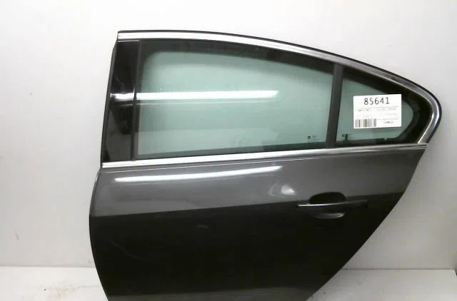 Porte arrière gauche Opel INSIGNIA A (G09) 2.0 cdti (68) (2008-2017) occasion