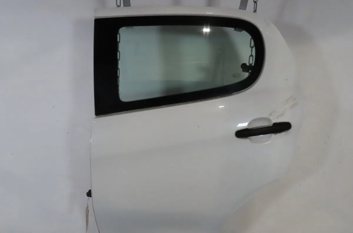 Porte arrière gauche Peugeot 108 1.0 vti 72 (2018) occasion