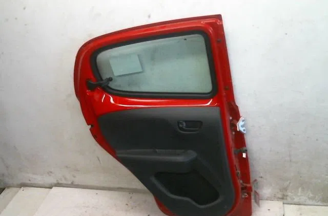 Porte arrière gauche Peugeot 108 1.2 (2014) occasion