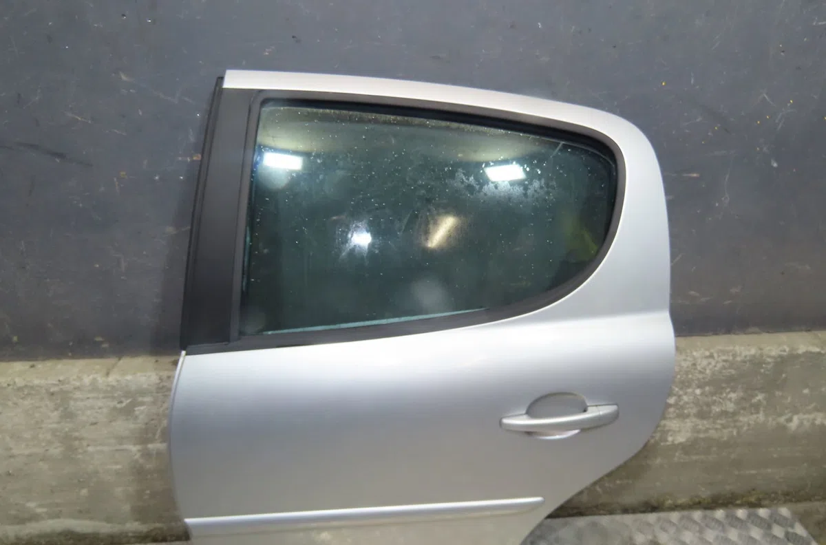 Porte arrière gauche Peugeot 207-207 (WA_, WC_) 1.4 16v (2006-2013) 3 portes occasion