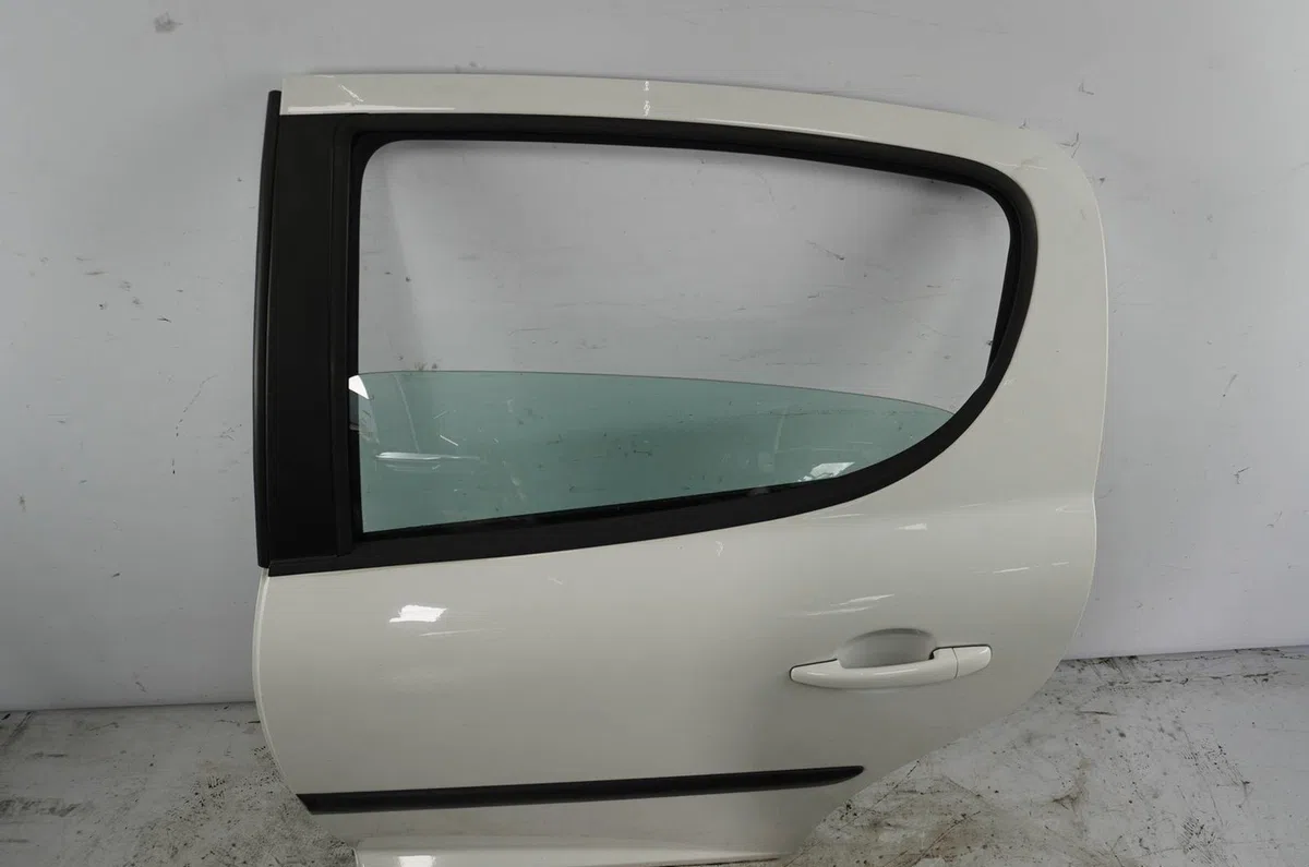 Porte arrière gauche Peugeot 207-207 (WA_, WC_) 1.6 hdi (2006-2013) 5 portes occasion