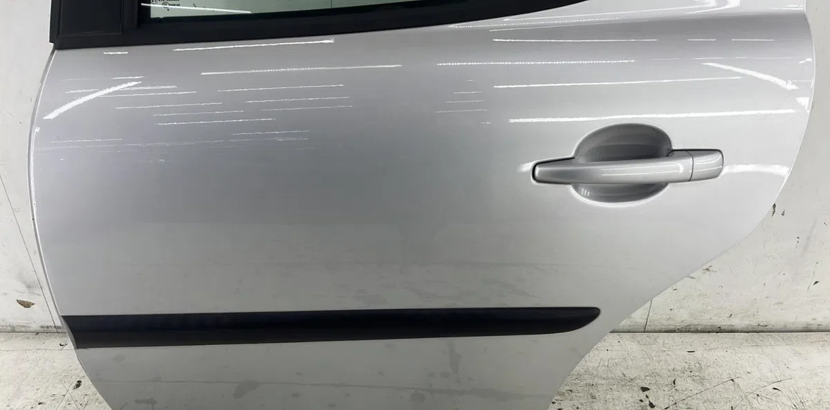 Porte arrière gauche PEUGEOT 207 PHASE 1 occasion