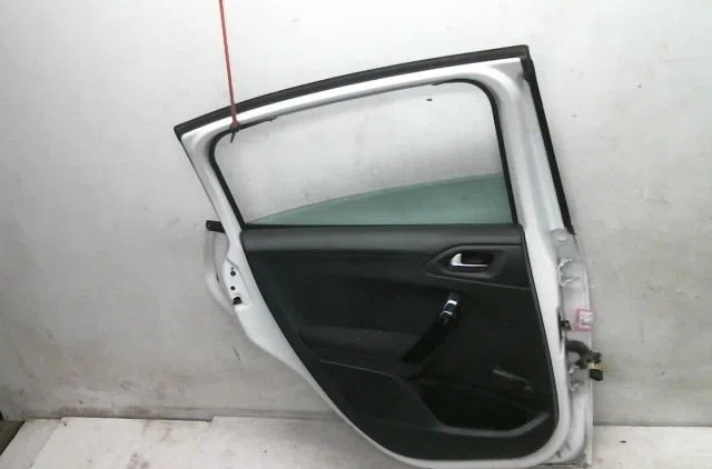 Porte arrière gauche Peugeot 208 I (CA_, CC_) 1.4 hdi (2012) 3 portes occasion