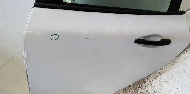Porte arrière gauche Peugeot 208 I (CA_, CC_) 1.6 hdi - bluehdi 75 (2013) 5 portes occasion