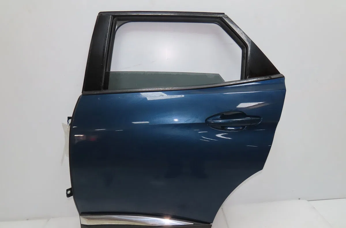 Porte arrière gauche Peugeot 3008 SUV (MC_, MR_, MJ_, M4_) 1.5 bluehdi 130 (2018) 5 portes occasion