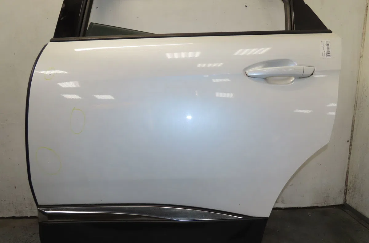 Porte arrière gauche Peugeot 3008 SUV (MC_, MR_, MJ_, M4_) 1.6 bluehdi 120 (2016) occasion