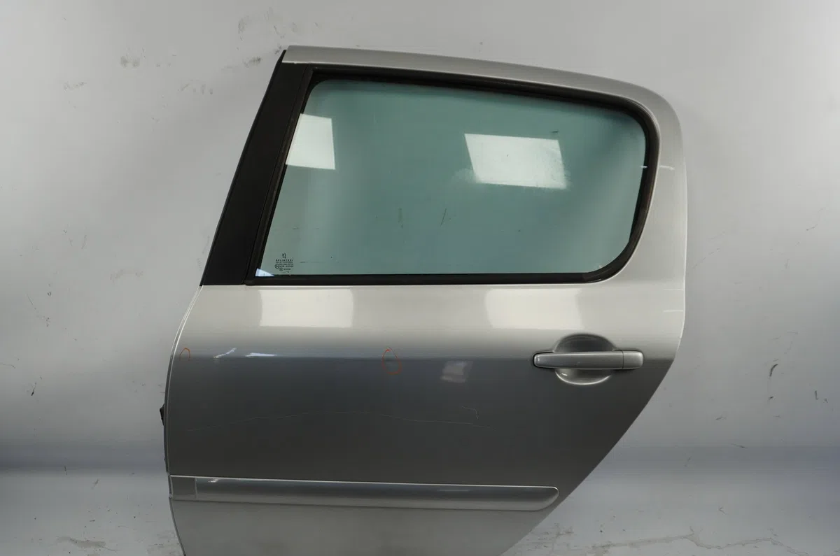 Porte arrière gauche Peugeot 307 (3A-C) 1.6 hdi (2005-2009) 5 portes occasion