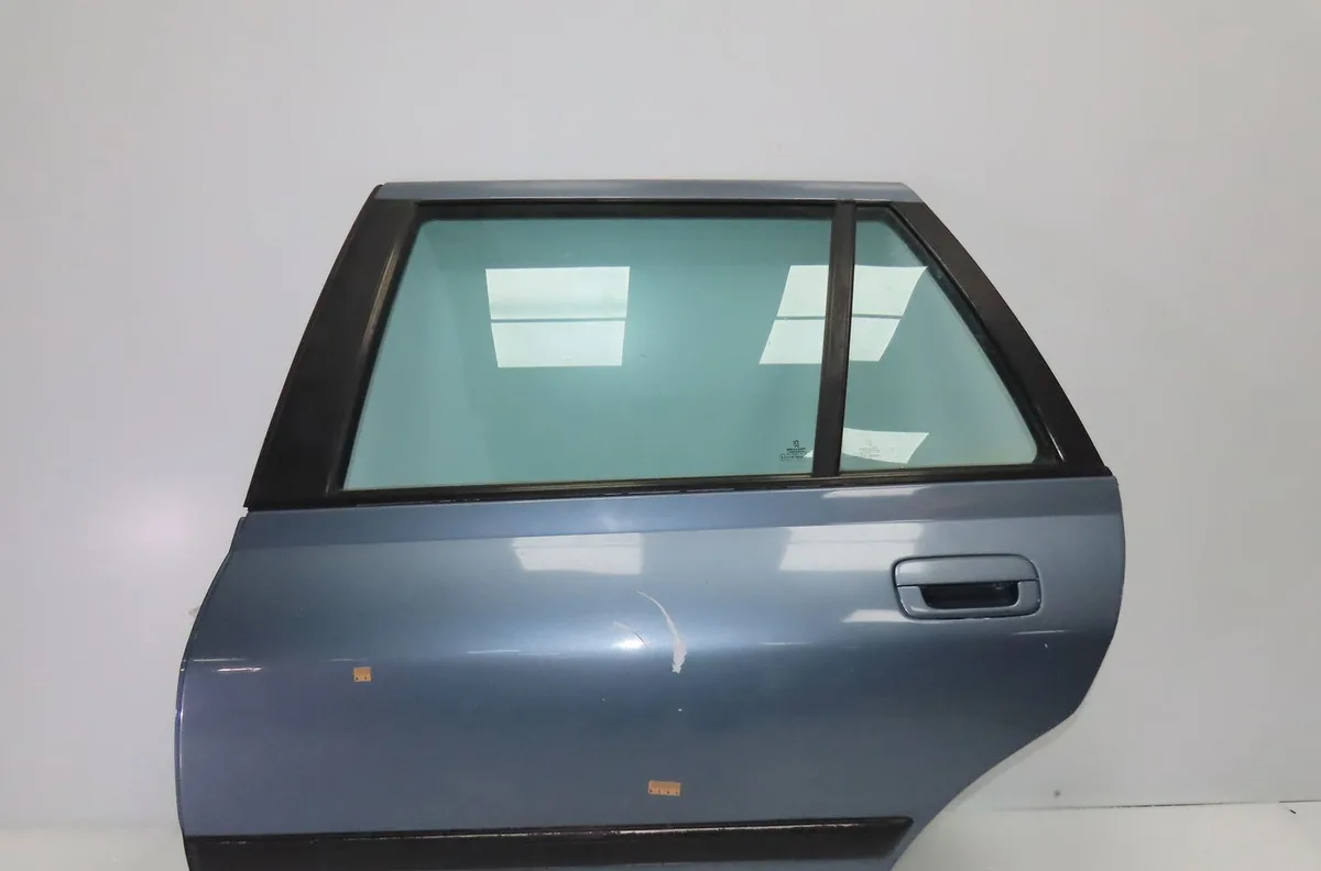 Porte arrière gauche Peugeot 406 Break (8E-F) 2.0 hdi 90 (1999-2004) occasion