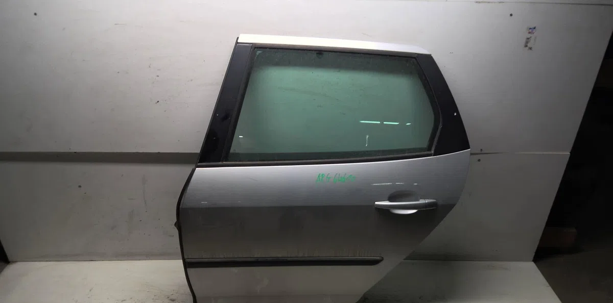Porte arrière gauche Peugeot 407 SW (6E_) 2.0 hdi 135 (2004-2010) occasion