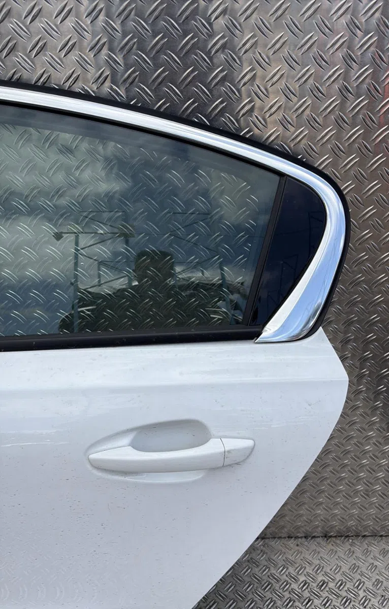 Porte arrière gauche Peugeot 508 I (8D_) 1.6 bluehdi 120 (2014-2018) occasion