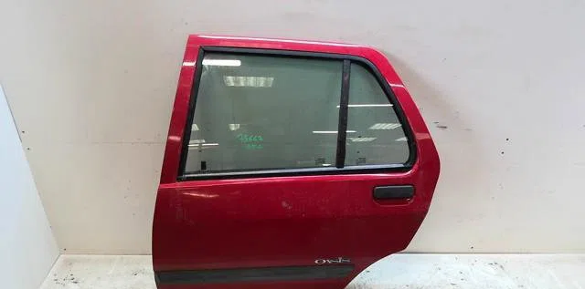 Porte arrière gauche Renault CLIO I (B-C57_, 5-357_) 1.2 (5-357y, 5-357k) (1996-1998) occasion