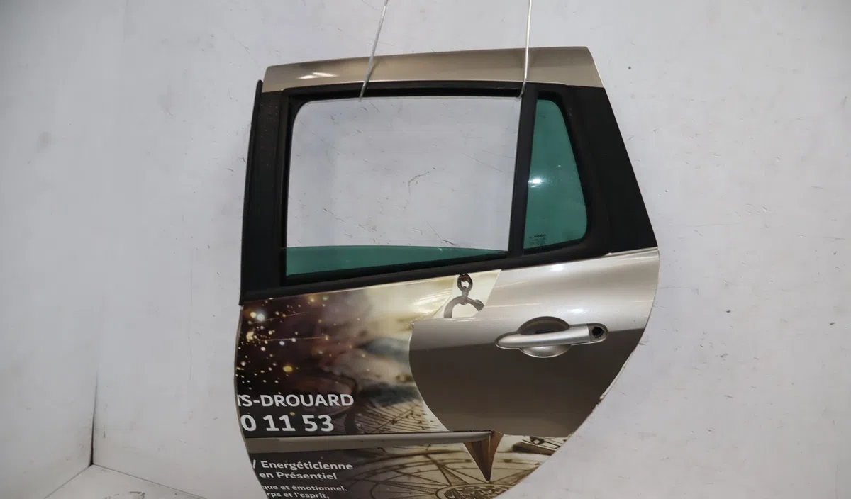 Porte arrière gauche Renault CLIO III Grandtour (KR0-1_) 1.5 dci (kr0h, kr1s) (2008-2012) occasion