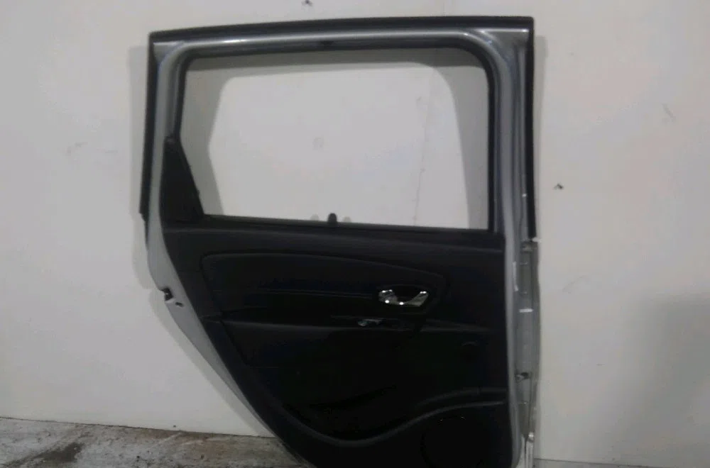 Porte arrière gauche Renault GRAND SCÉNIC III (JZ0-1_) 1.5 dci (2009) 5 portes occasion