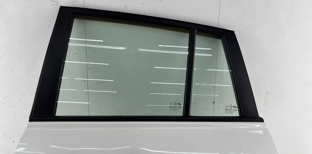 Porte arrière gauche RENAULT KOLEOS 1 PHASE 1 occasion
