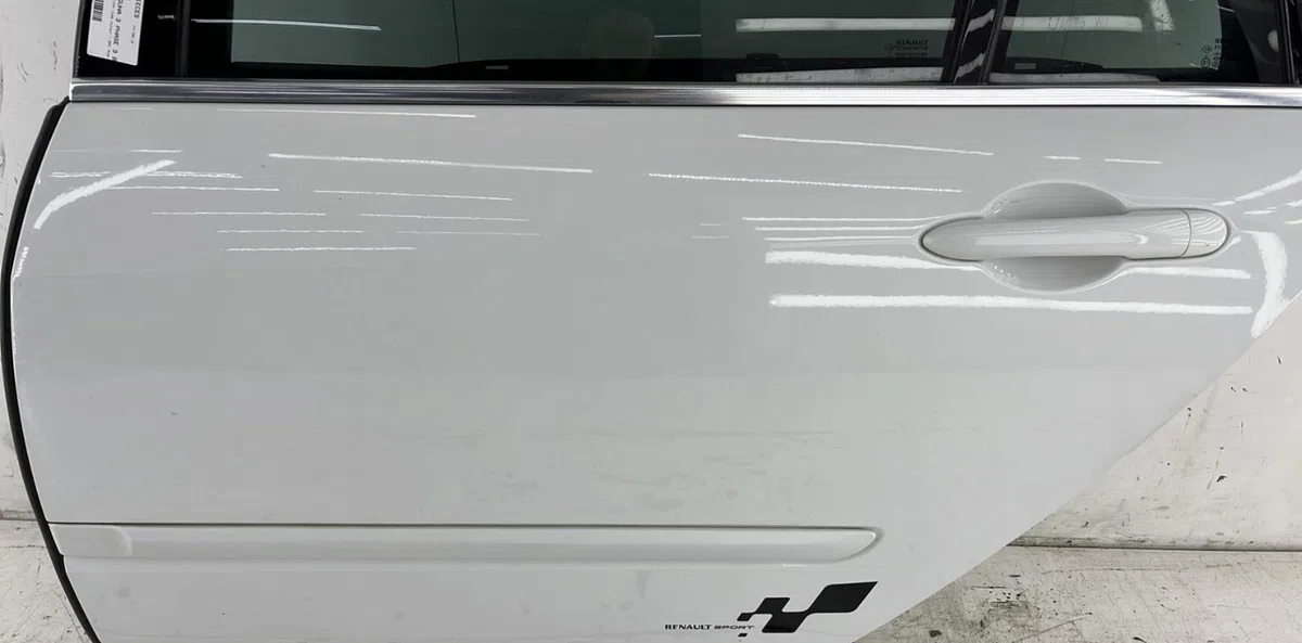 Porte arrière gauche RENAULT LAGUNA 3 PHASE 3 BREAK occasion