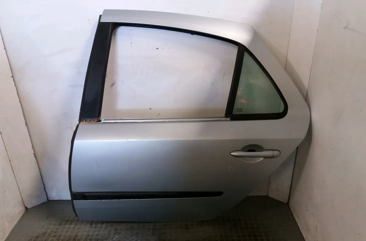 Porte arrière gauche Renault LAGUNA II (BG0-1_) 1.8 16v (bg06, bg0j, bg0m) (2001-2007) 5 portes occasion