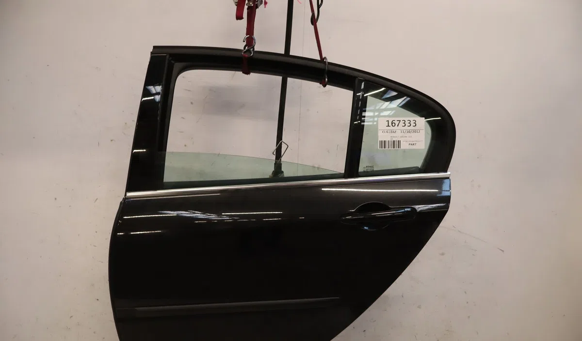 Porte arrière gauche Renault LAGUNA III (BT0-1) 2.0 dci (bt07, bt0j, bt14, bt1a, bt1s) (2007-2015) 5 portes occasion