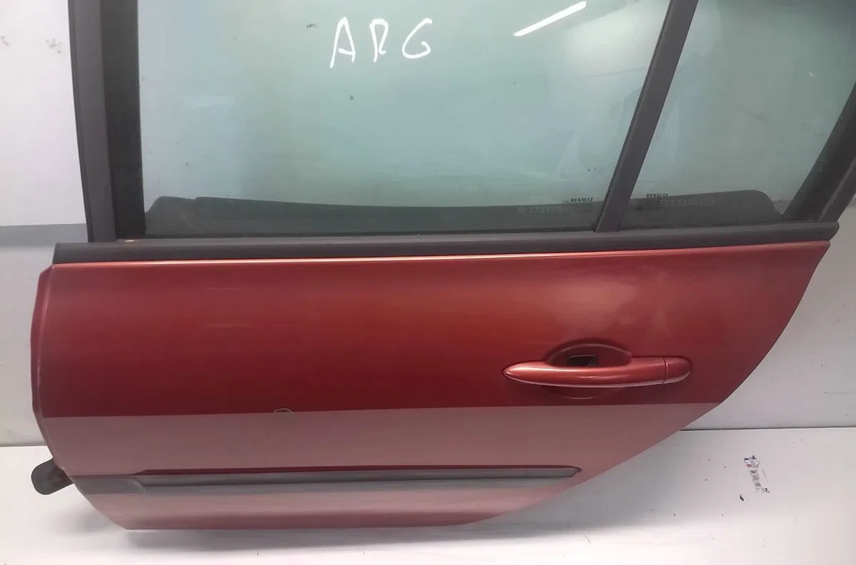 Porte arrière gauche Renault MEGANE II (BM0-1_, CM0-1_) 1.5 dci (bm1f, cm1f) (2005-2008) occasion