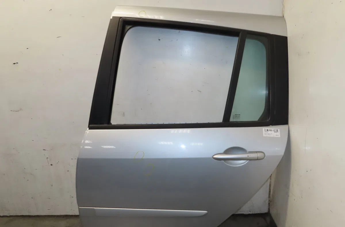 Porte arrière gauche Renault MODUS - GRAND MODUS (F-JP0_) 1.5 dci 75 (2010) 5 portes occasion