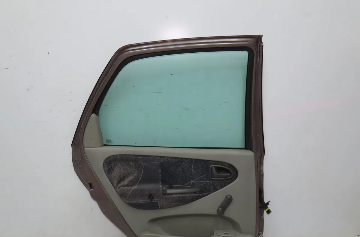 Porte arrière gauche Renault SCÉNIC I Monospace (JA0-1_, FA0_) 1.6 (ja00, ja16, ja15, ja19, ja1v, ja2b, ja2c, ja0b,... (